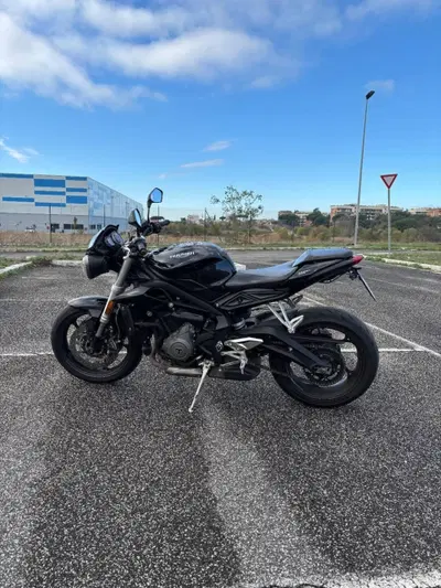 Triumph Street Triple S (2017 - 19) usata
