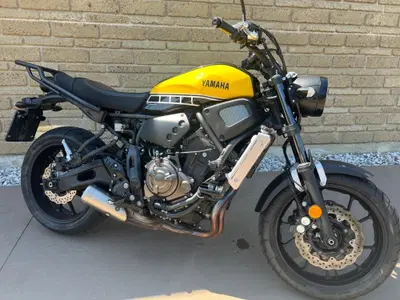 Yamaha XSR 700 ABS 60th Anniversary (2016 - 18) usata