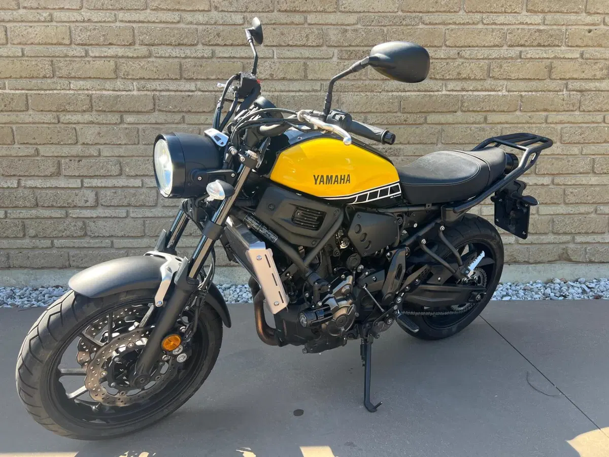 Yamaha XSR 700 ABS 60th Anniversary (2016 - 18) (6)