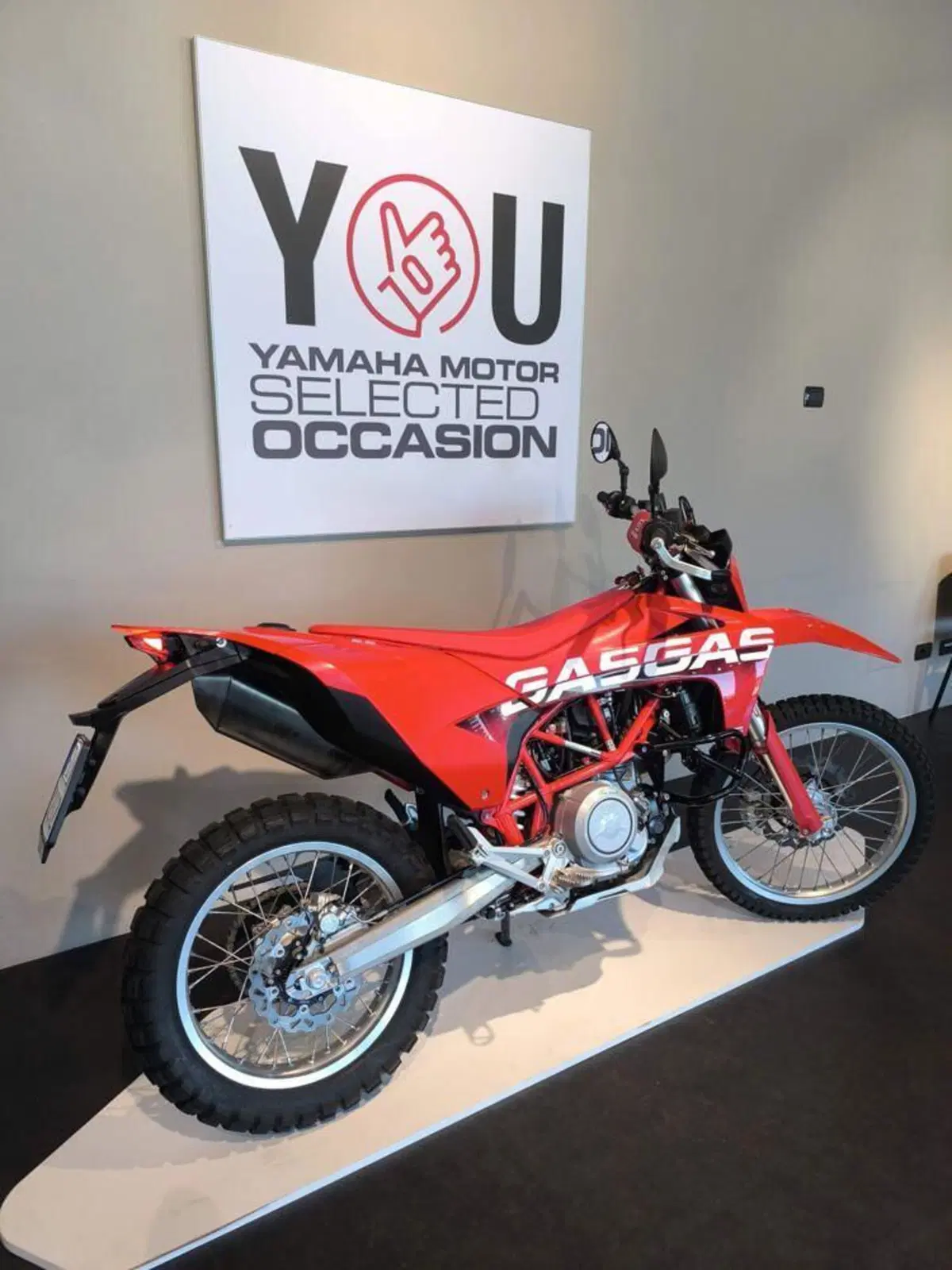 GASGAS ES 700 (2022 - 26) (3)