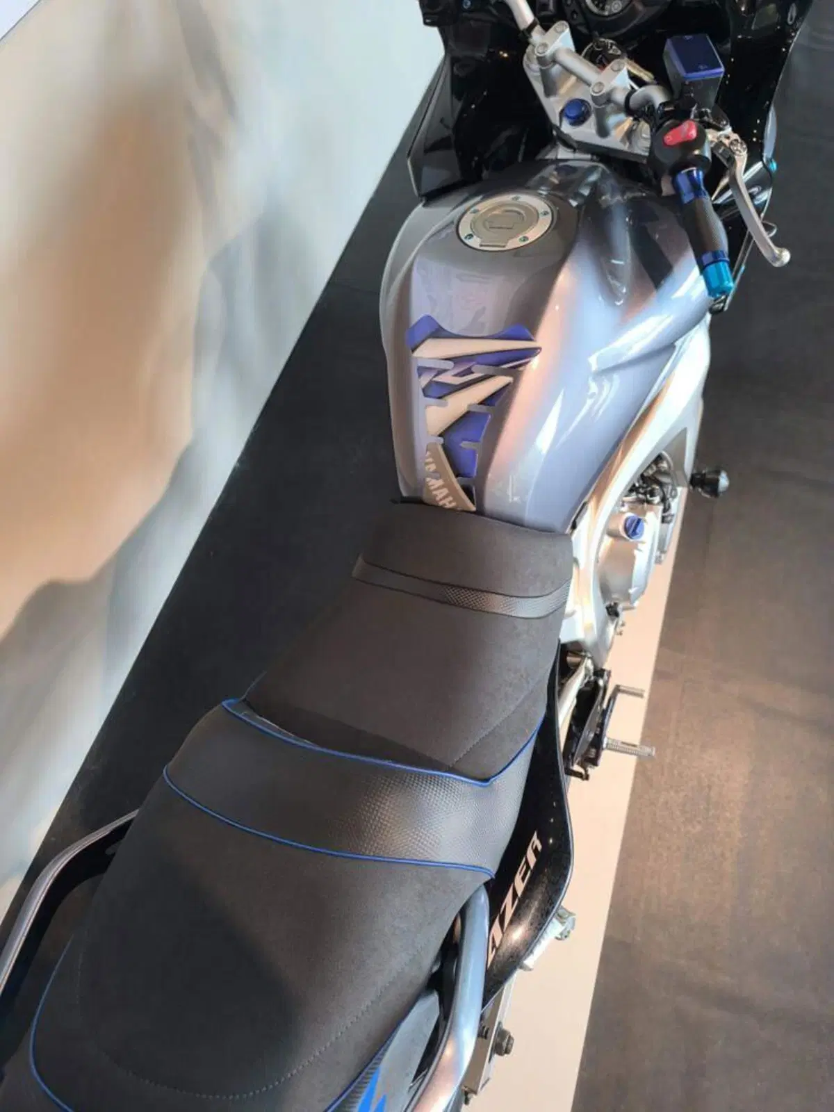 Yamaha FZ6 Fazer (2004 - 07) (9)