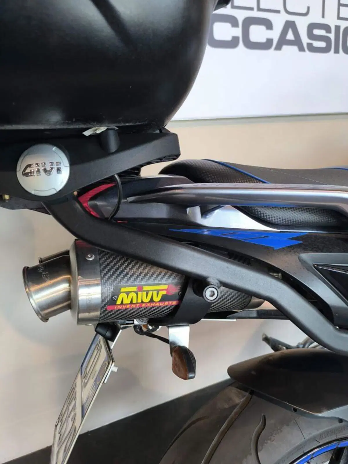 Yamaha FZ6 Fazer (2004 - 07) (4)