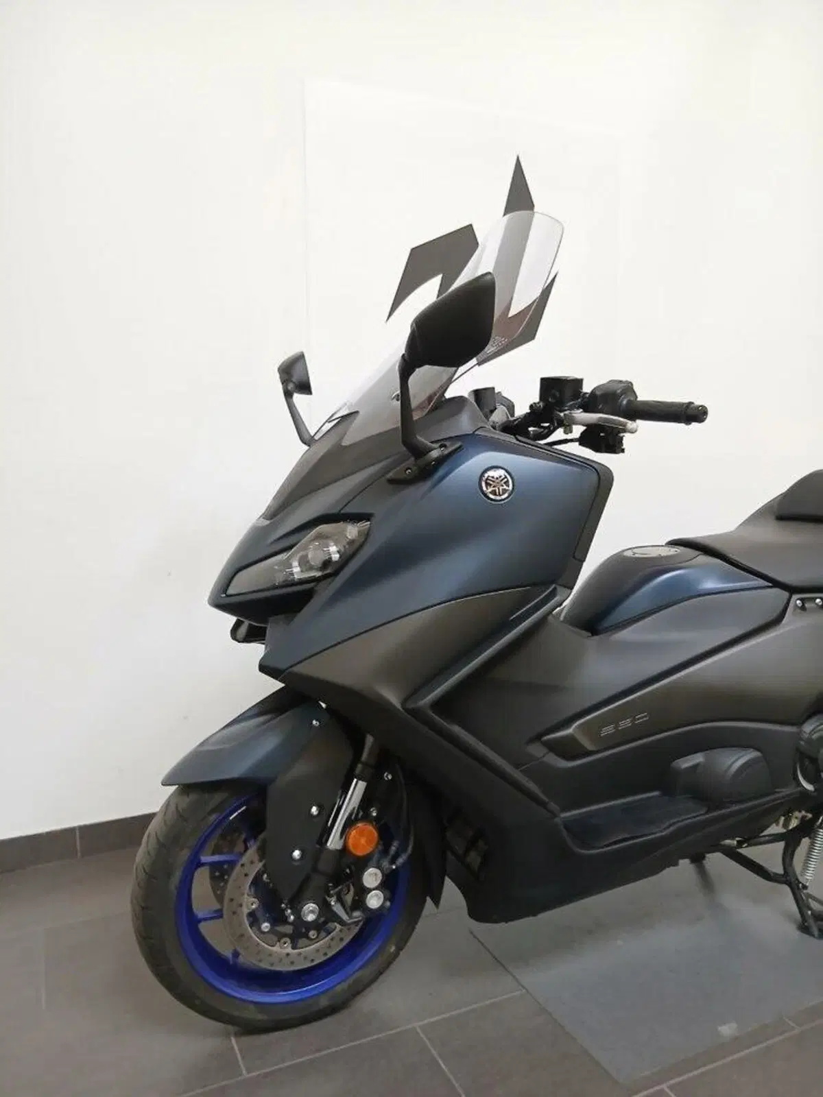 Yamaha T-Max 560 (2022 - 24) (2)