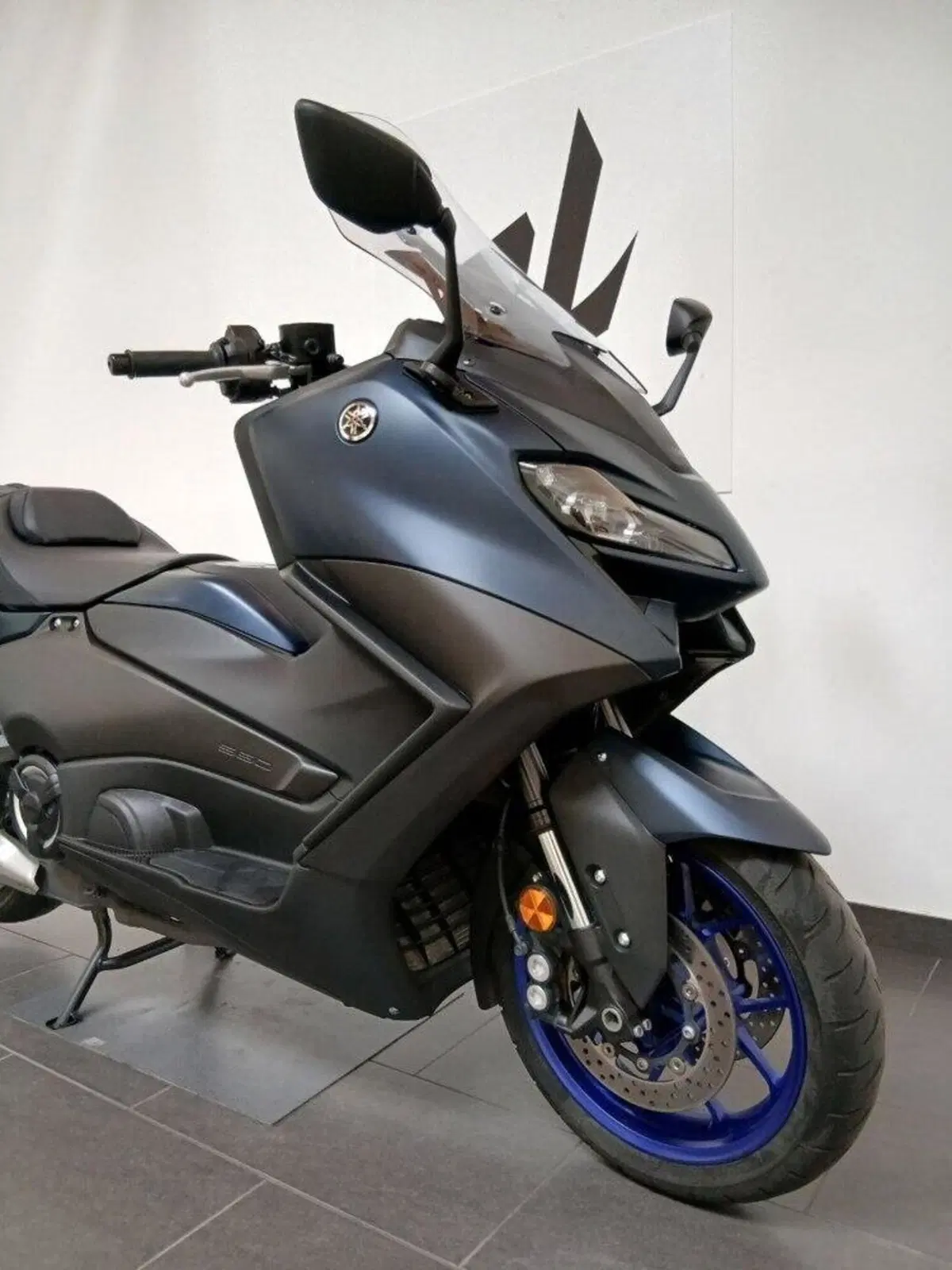 Yamaha T-Max 560 (2022 - 24) (5)