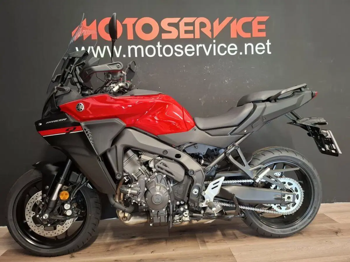 Yamaha Tracer 9 Y-AMT (2025 - 26)