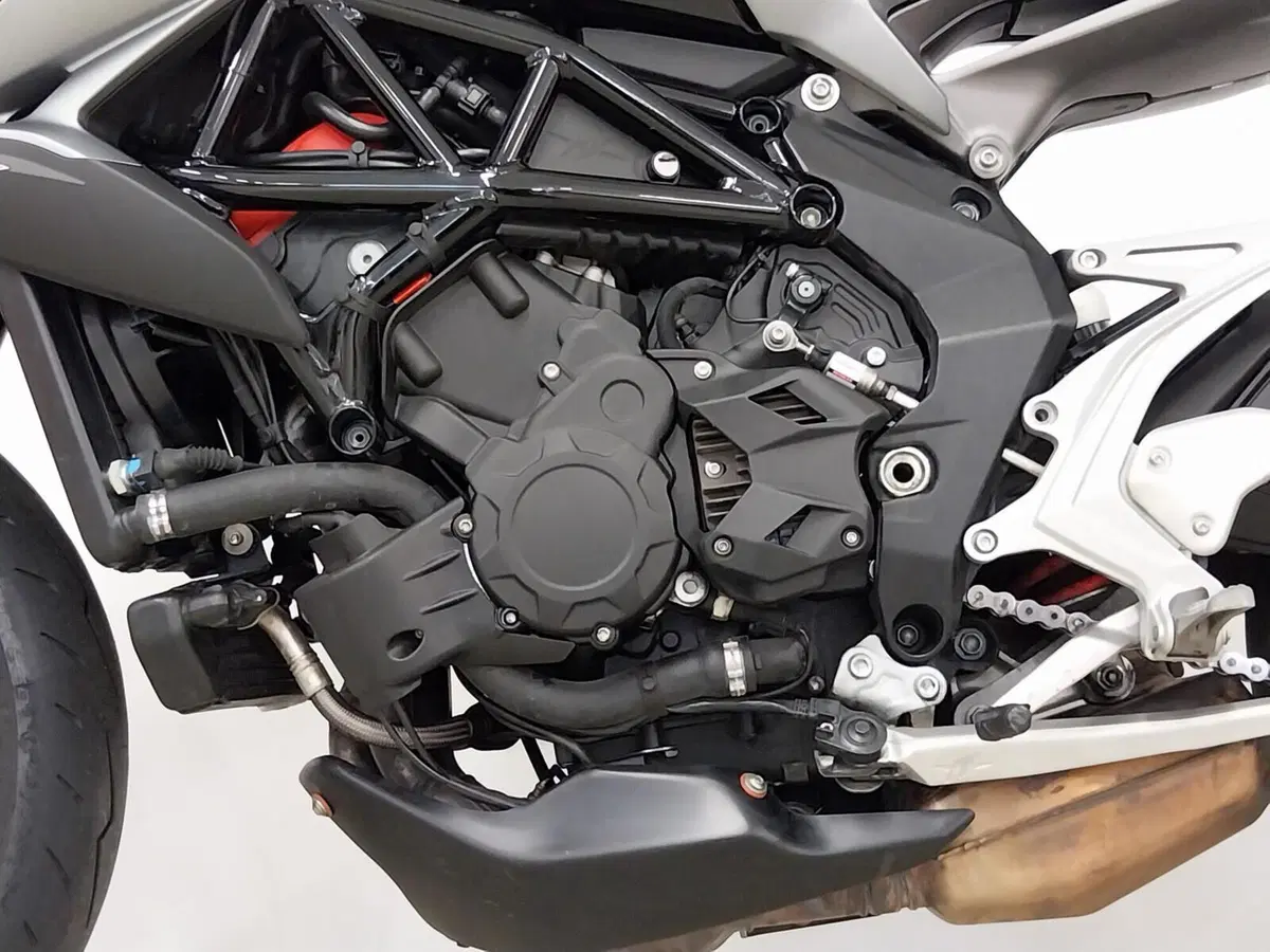 MV Agusta Brutale 800 RR (2017 - 20) (19)