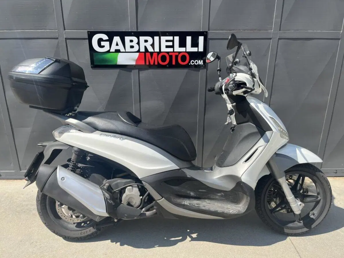 Piaggio Beverly 350 SportTouring ie (2011 - 15) (3)