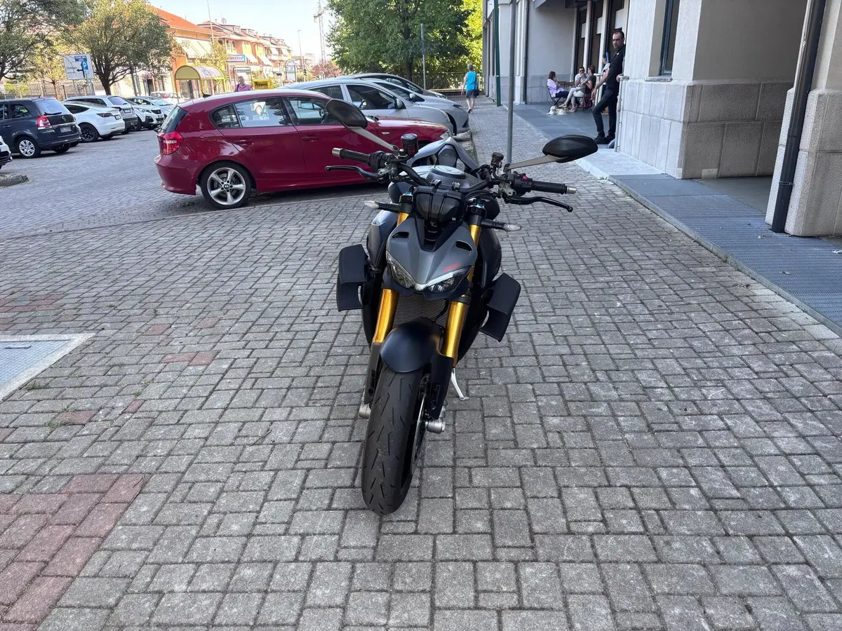 Ducati Streetfighter V4 S (2023 - 24) (3)
