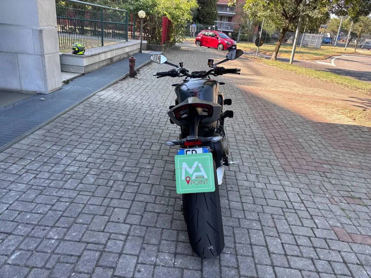 Ducati Streetfighter V4 S (2023 - 24) (4)