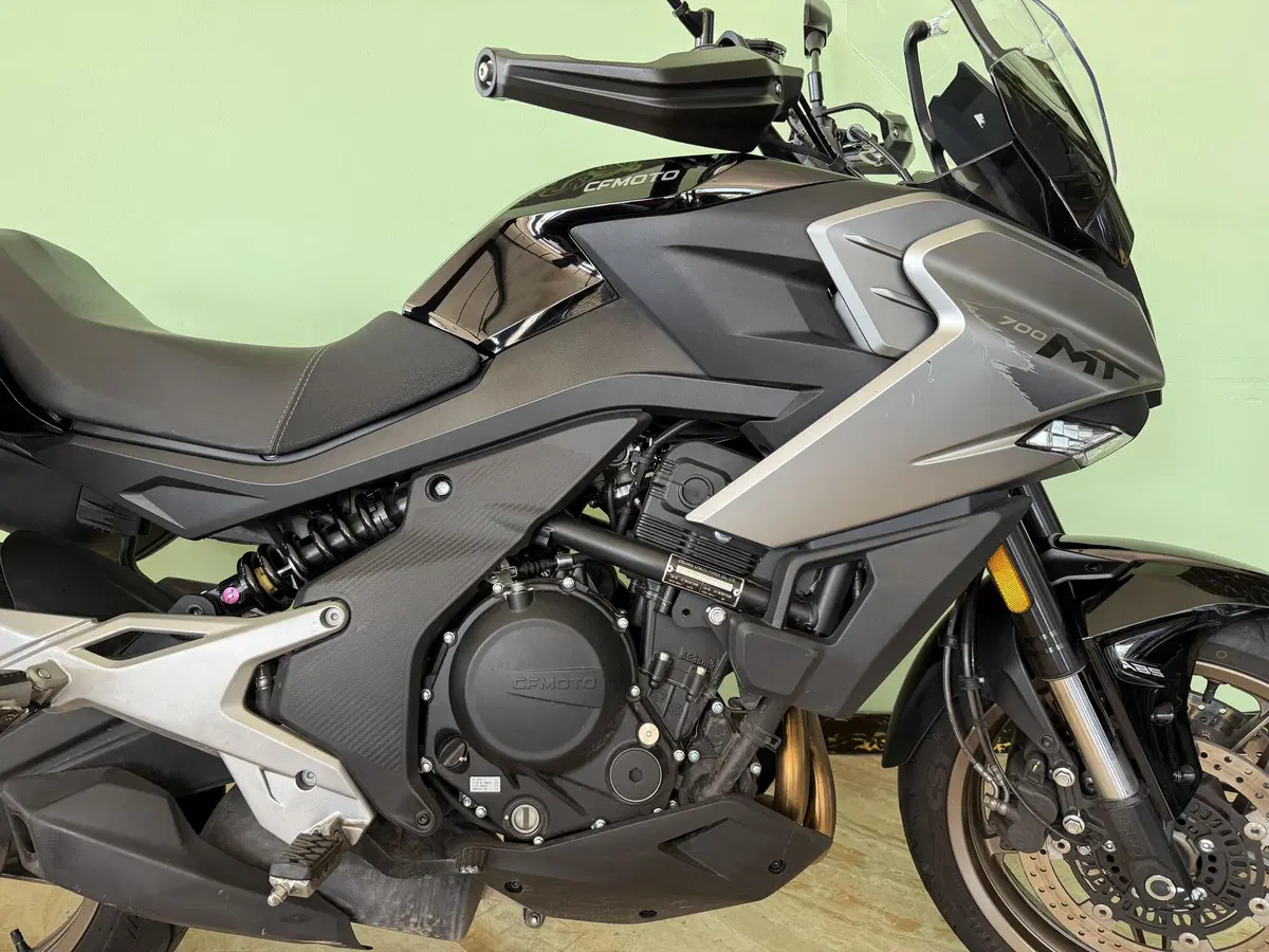 CFMOTO 700MT (2024 - 26) (13)