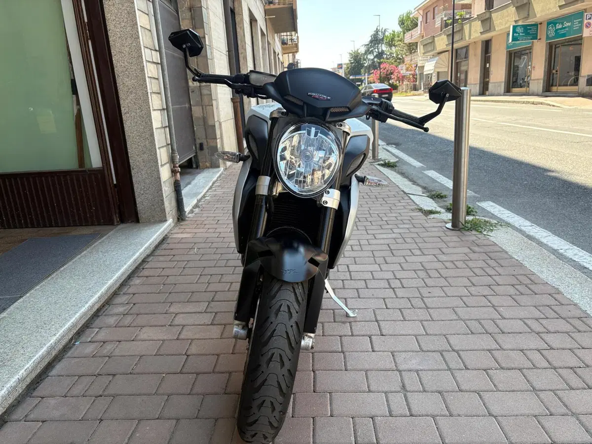 MV Agusta Brutale 800 EAS ABS (2012 - 15) (5)