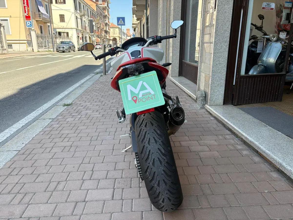 MV Agusta Brutale 800 EAS ABS (2012 - 15) (7)