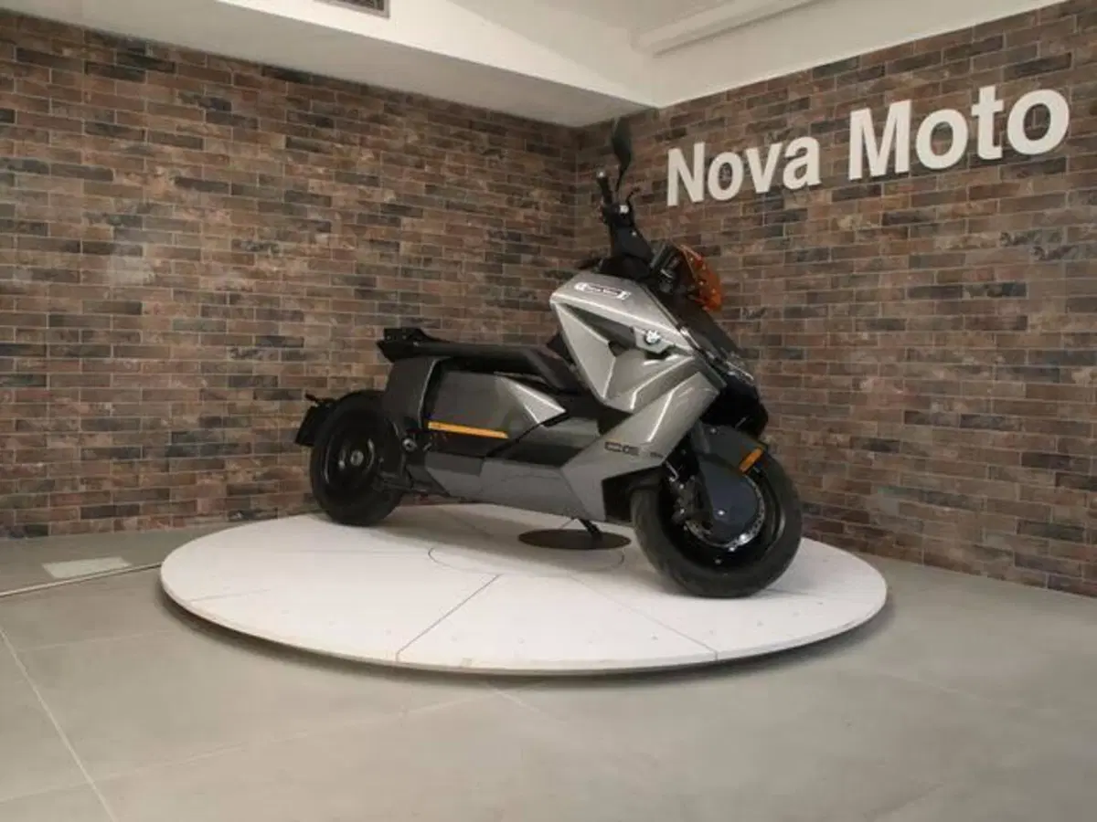 Bmw CE 04 (2021 - 25) (6)
