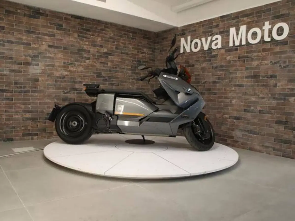 Bmw CE 04 (2021 - 25) (8)