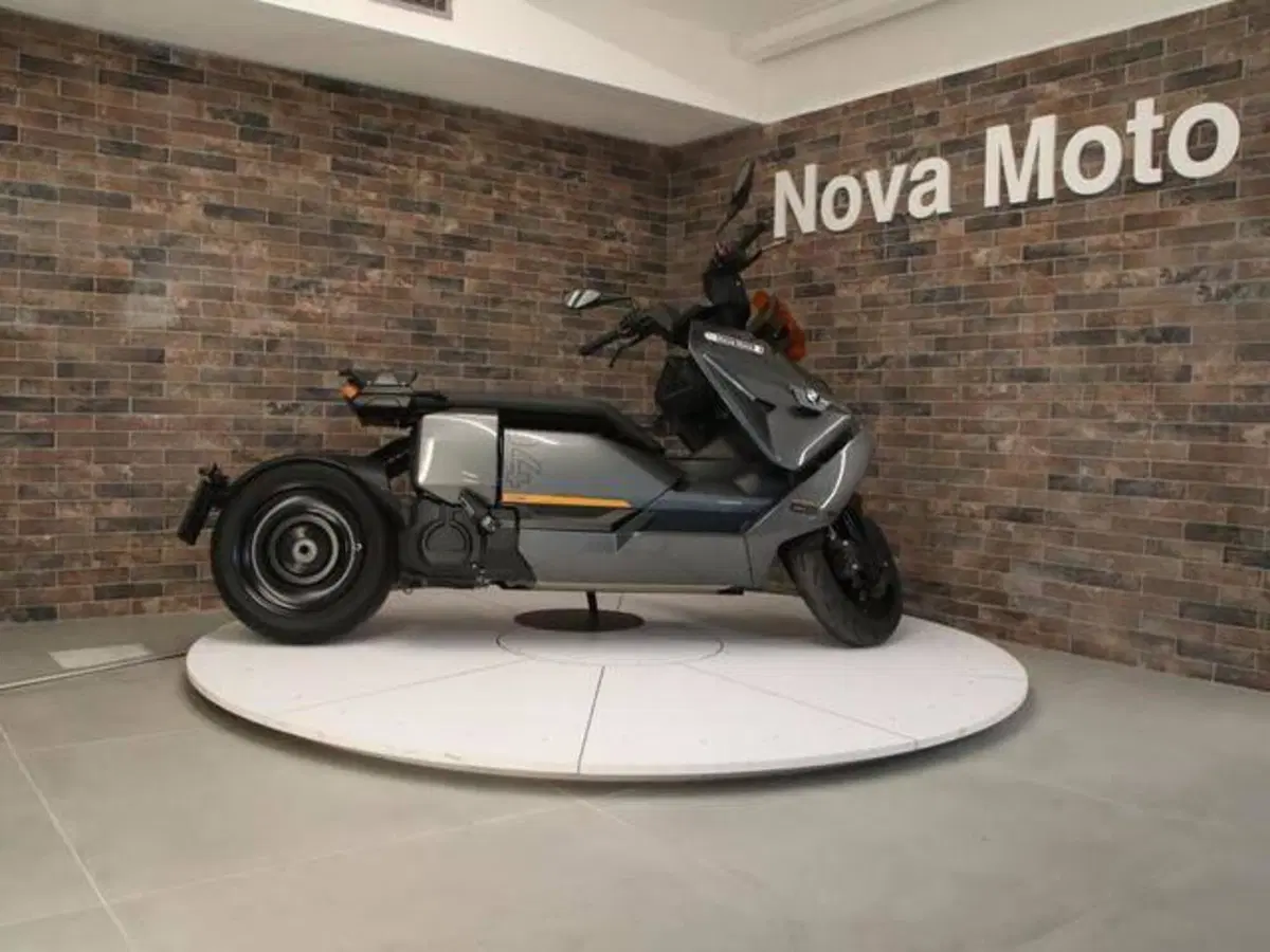 Bmw CE 04 (2021 - 25) (9)