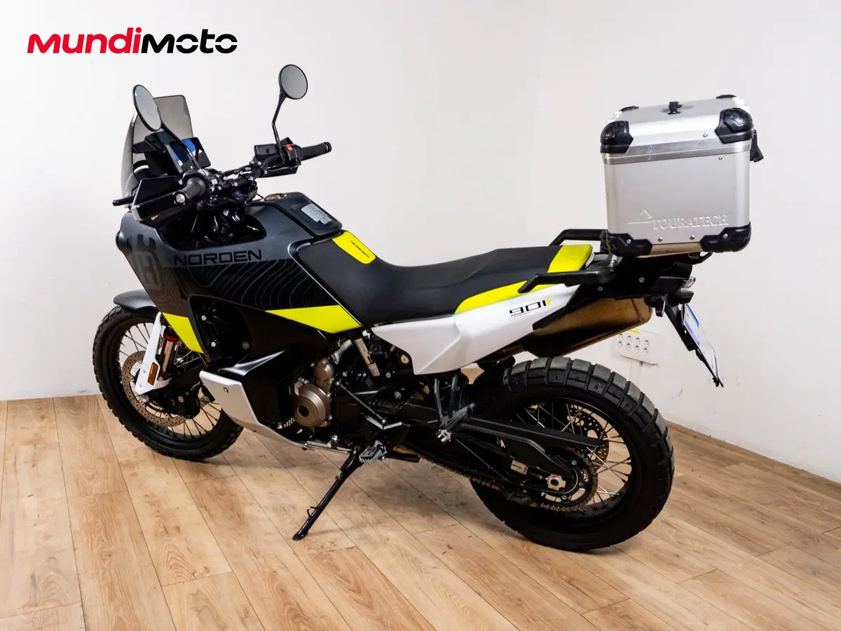 Husqvarna Norden 901 (2022 - 26) (7)