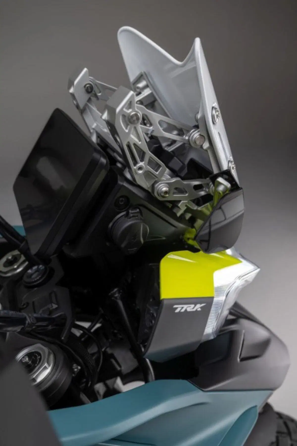 Benelli TRK 902 Xplorer (2026) (5)