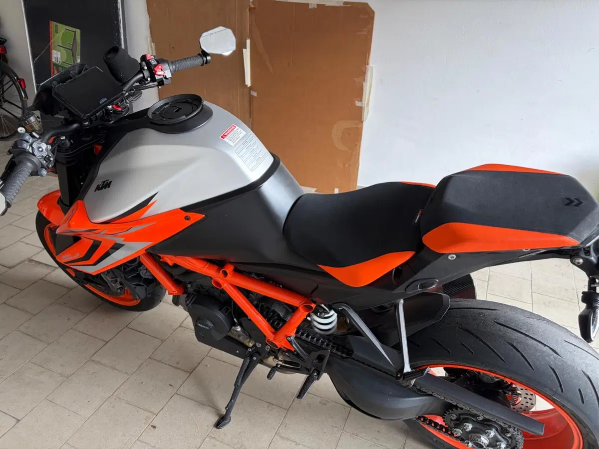 KTM 1290 Super Duke R EVO (2022 - 23) (5)