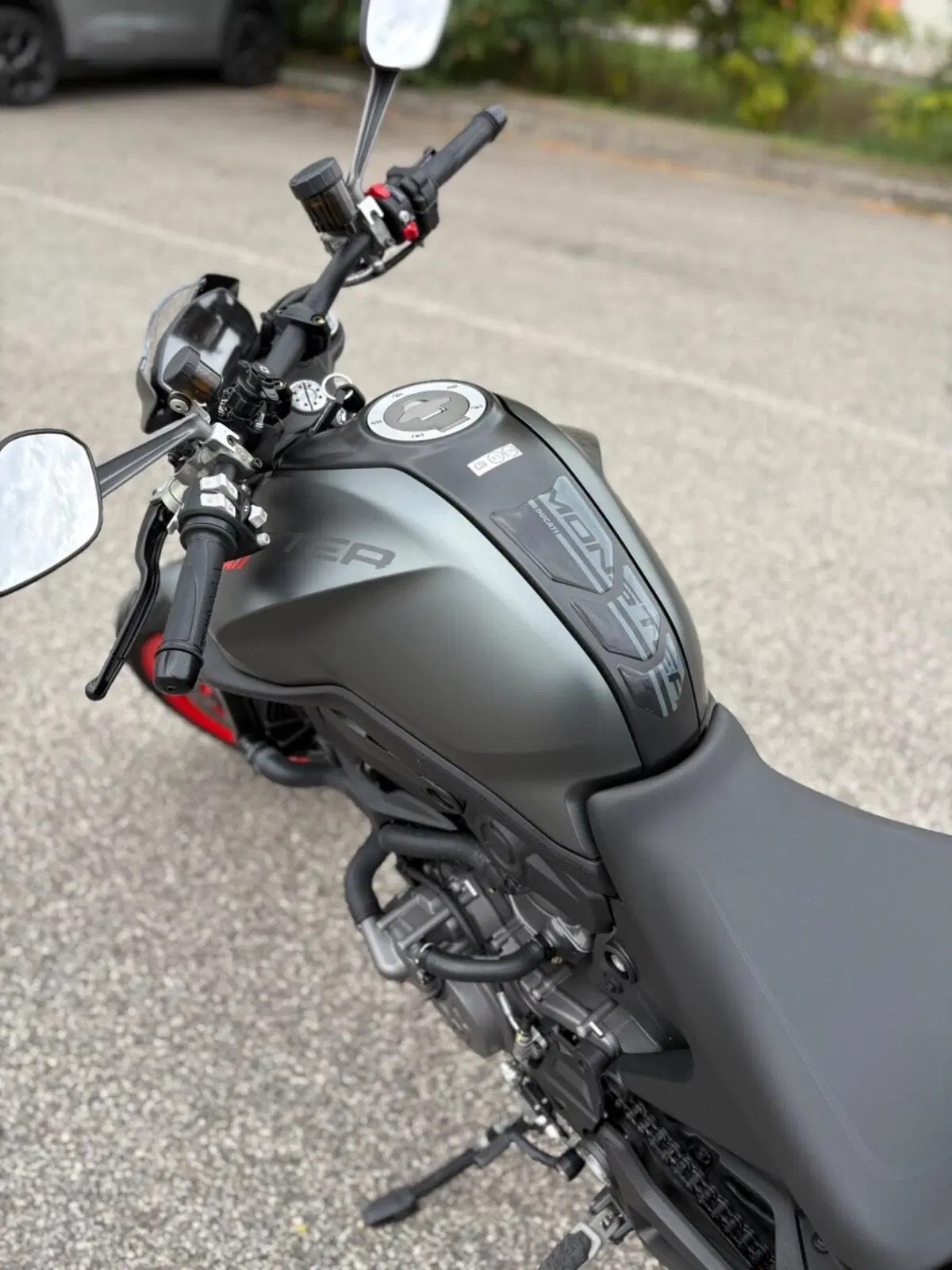 Ducati Monster 937 + (2021 - 25) (15)