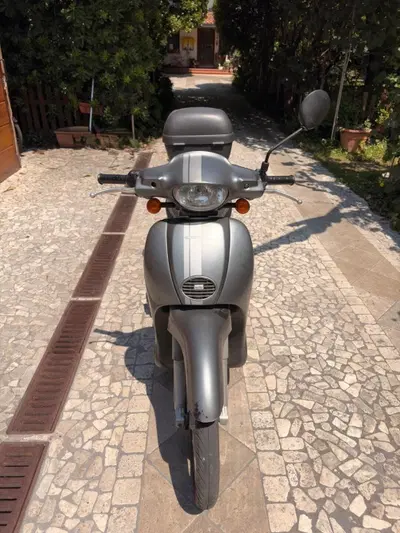 Aprilia Scarabeo 50 (2007 - 08) usata