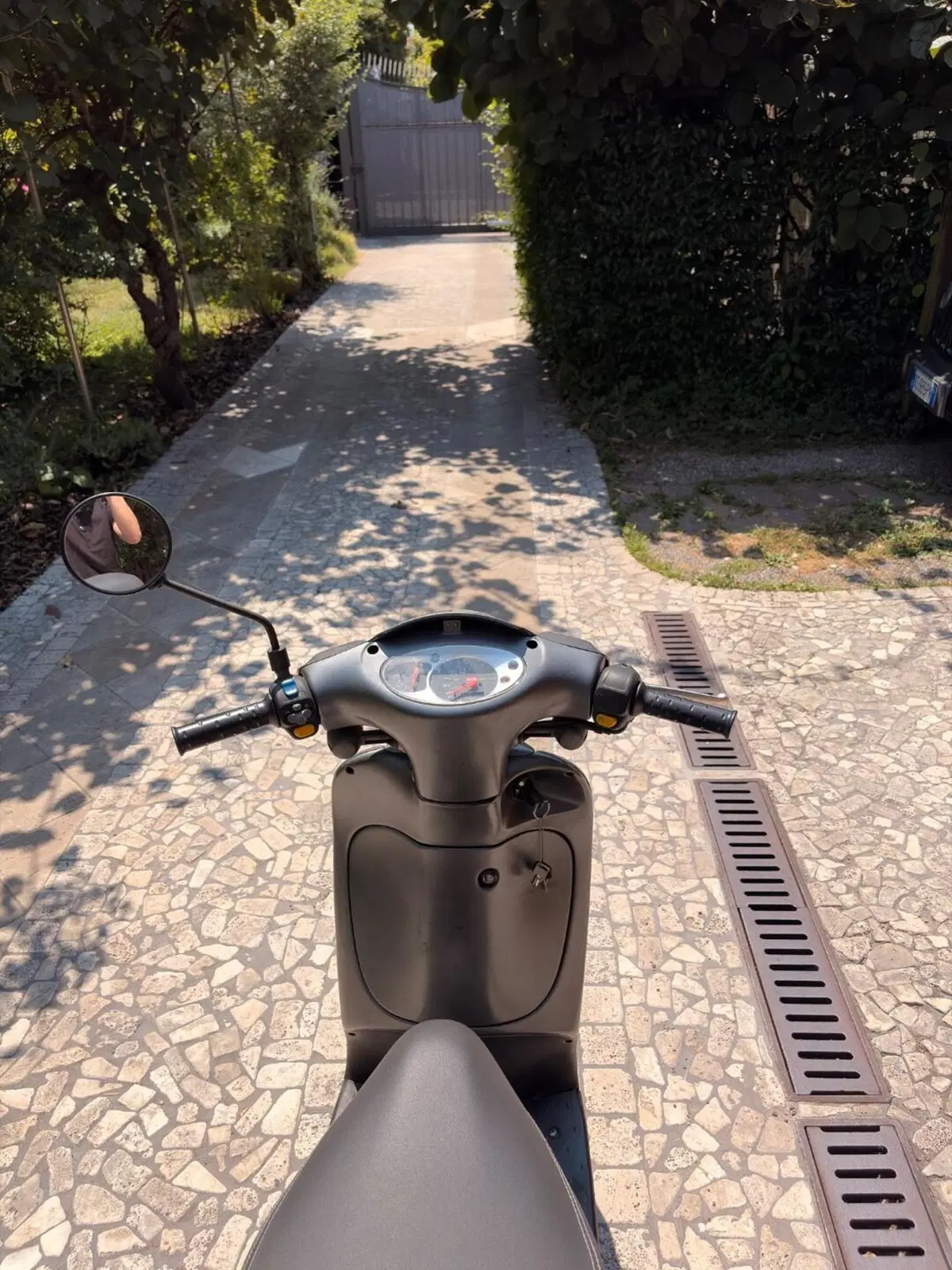 Aprilia Scarabeo 50 (2007 - 08) (2)