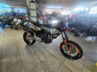KTM 690 SMC (2008- 11) usata
