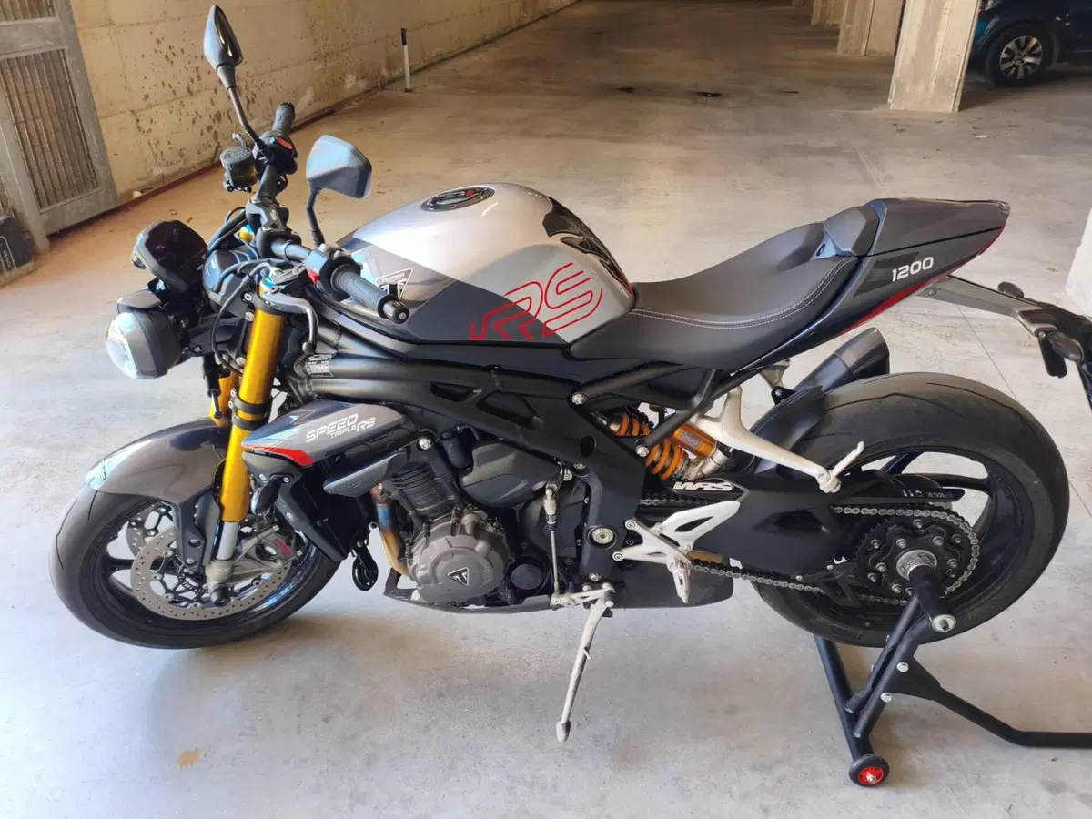 Triumph Speed Triple 1200 RS (2025 - 26) (6)