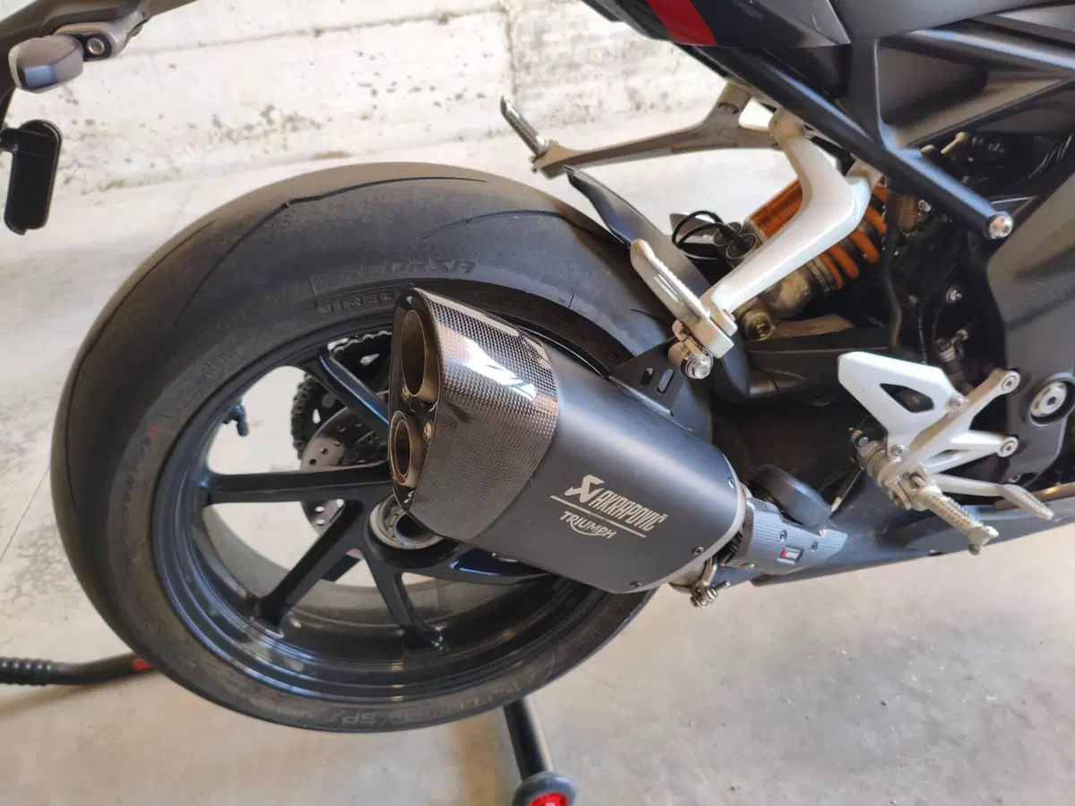 Triumph Speed Triple 1200 RS (2025 - 26) (16)