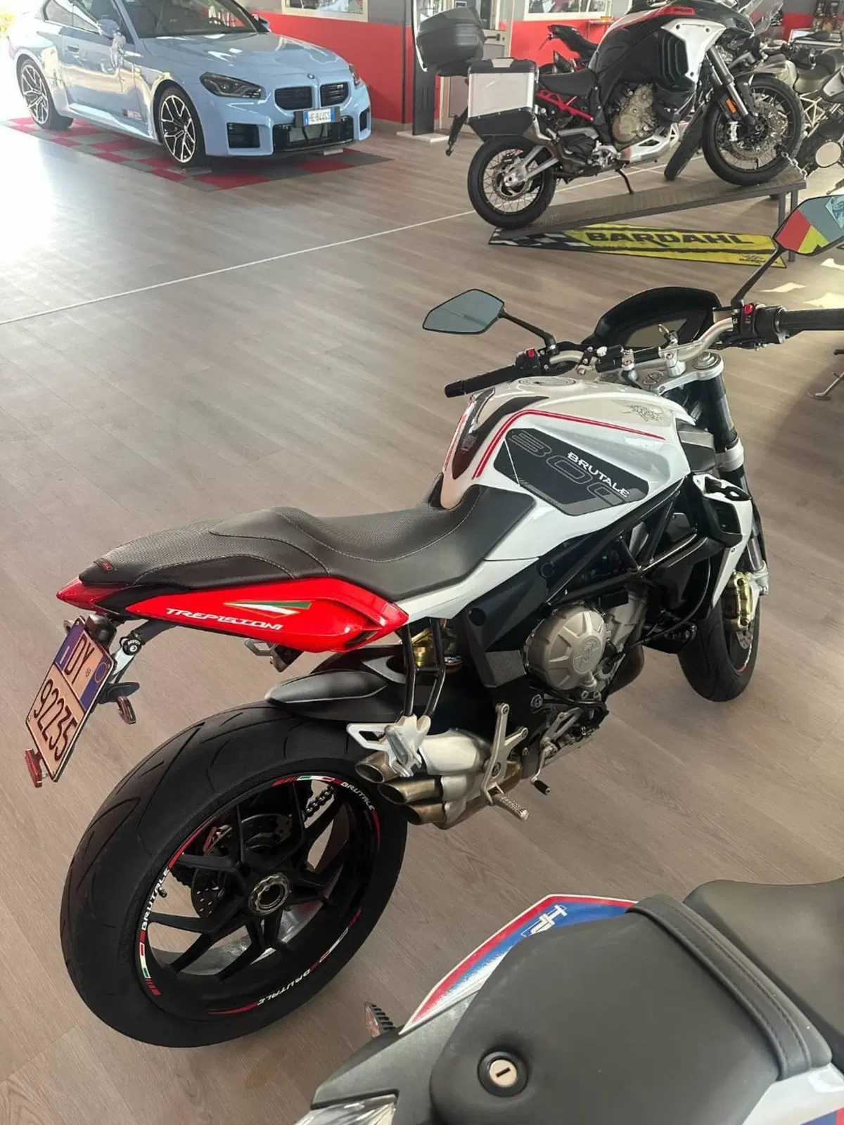 MV Agusta Brutale 800 EAS ABS (2012 - 15) (3)