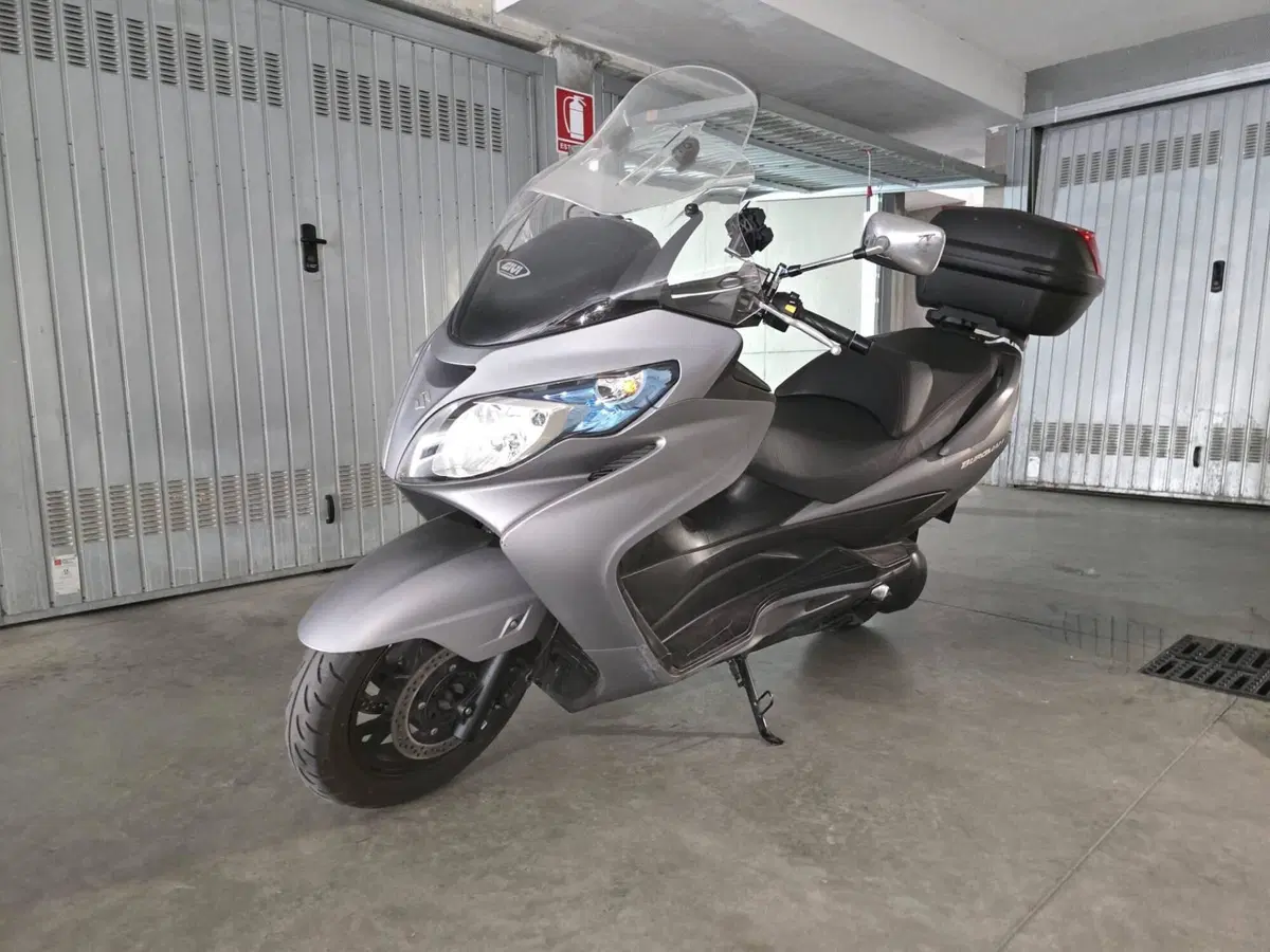 Suzuki Burgman AN 400 (2008 - 13)