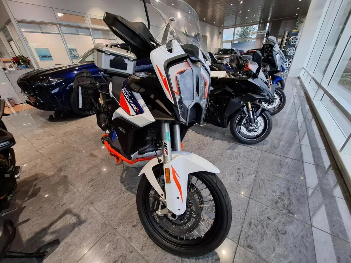 KTM 1290 Super Adventure R (2022 - 25) (2)