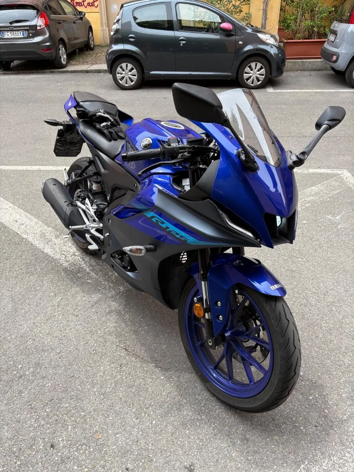 Yamaha YZF R125 (2023 - 26) (3)