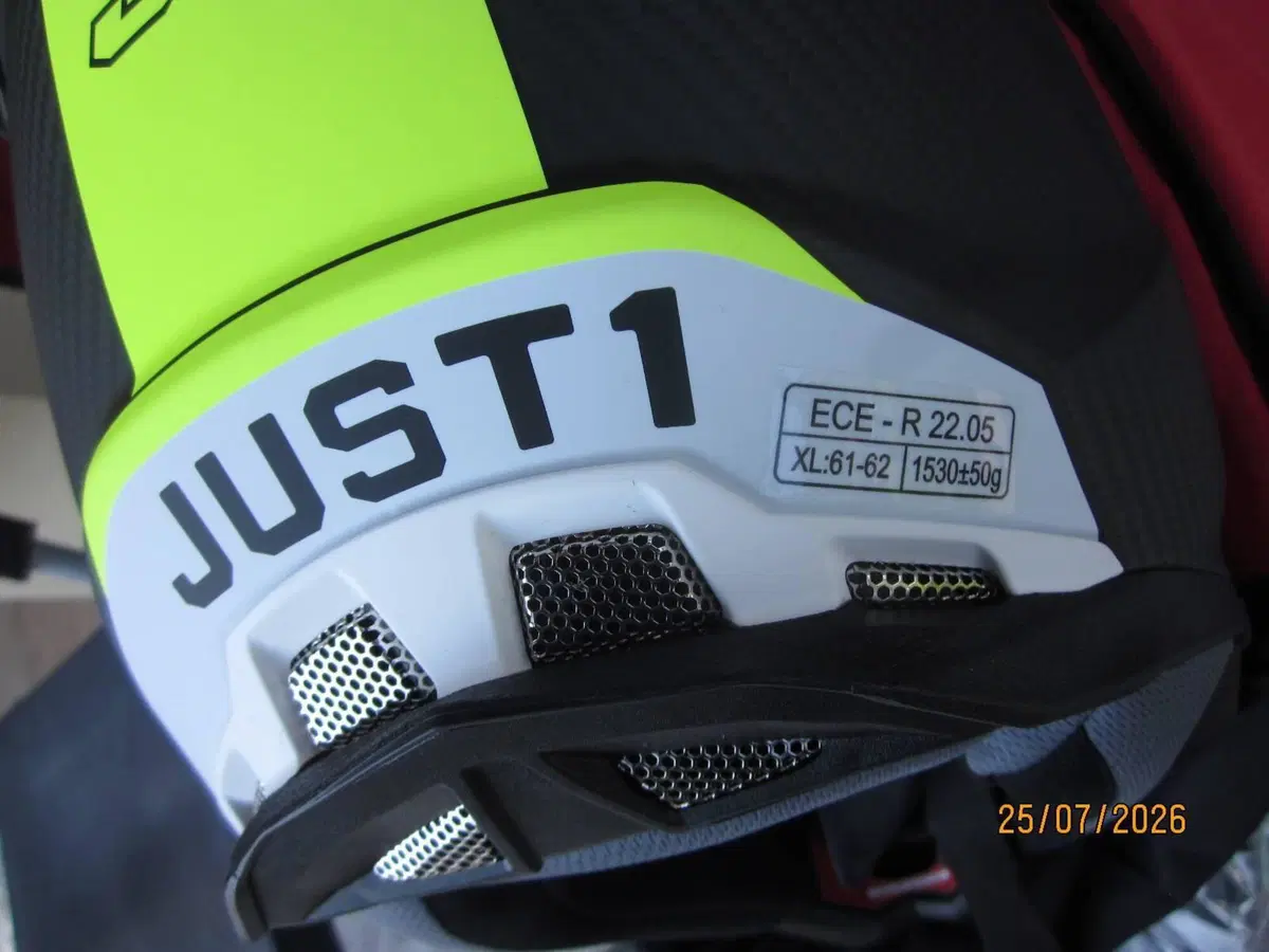 CASCO MOTOCROSS J1 22 CARBONIO Just1 (8)