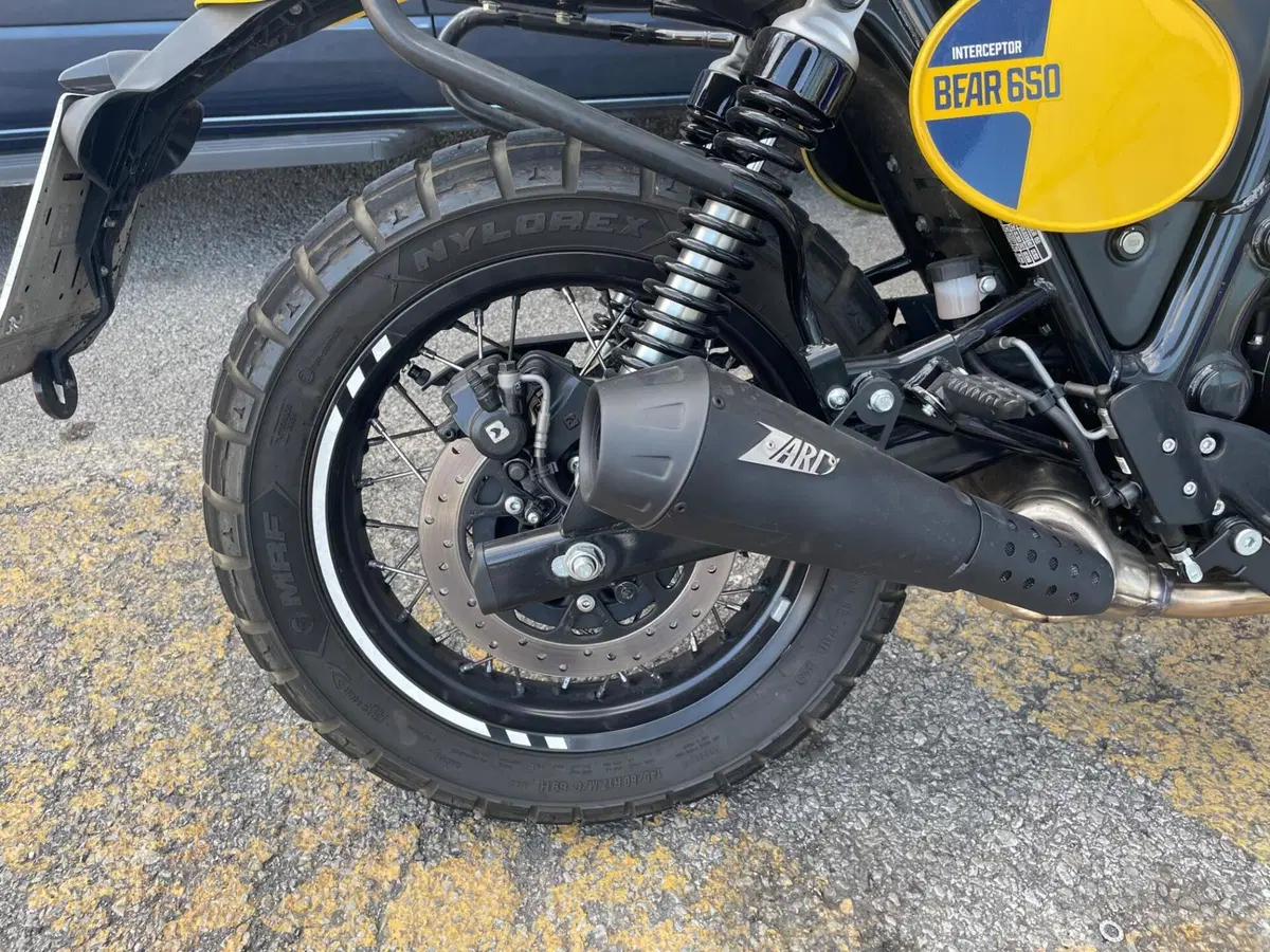 Royal Enfield Bear 650 (2025 - 26) (3)