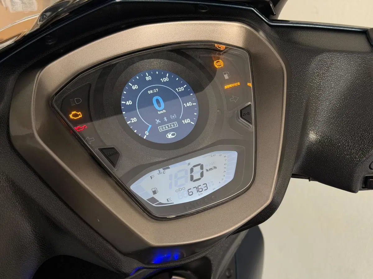 Kymco Agility 300i Noodoe (2021 - 24) (5)