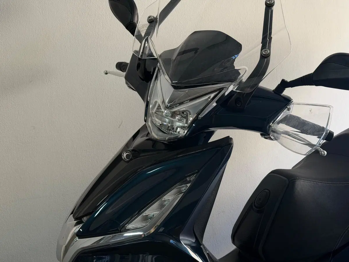 Kymco Agility 300i Noodoe (2021 - 24) (9)
