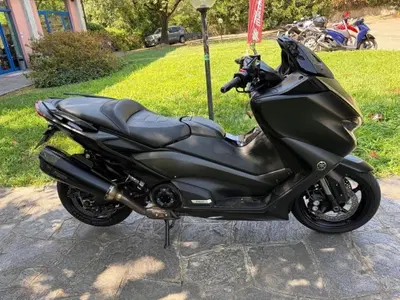 Yamaha T-Max 560 (2020 - 21) usata