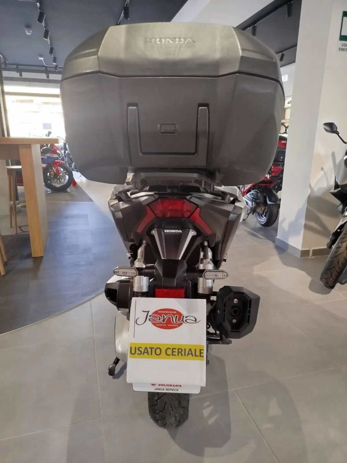 Honda ADV 350 (2022 - 24) (3)