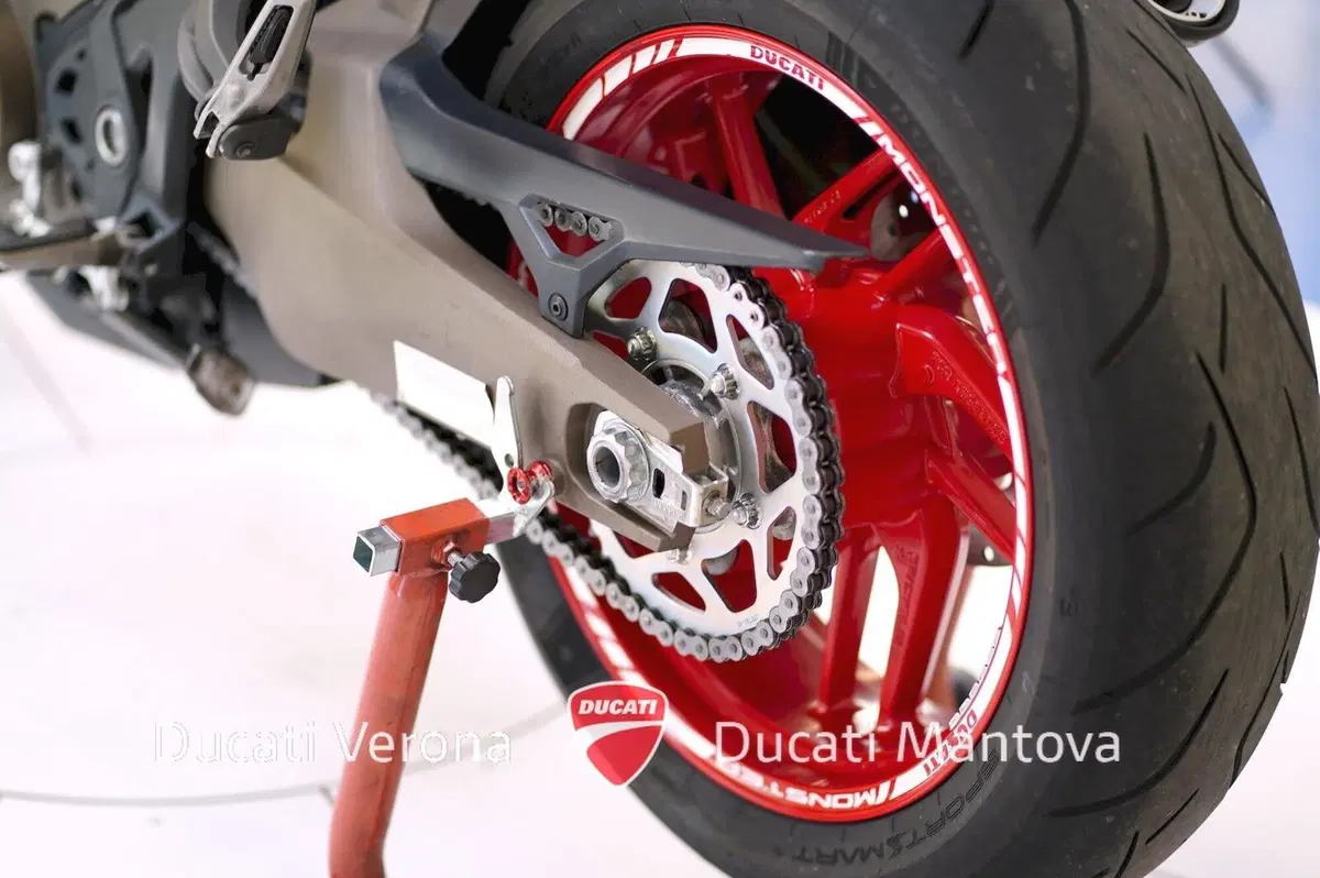 Ducati Monster 821 ABS (2014 - 17) (13)