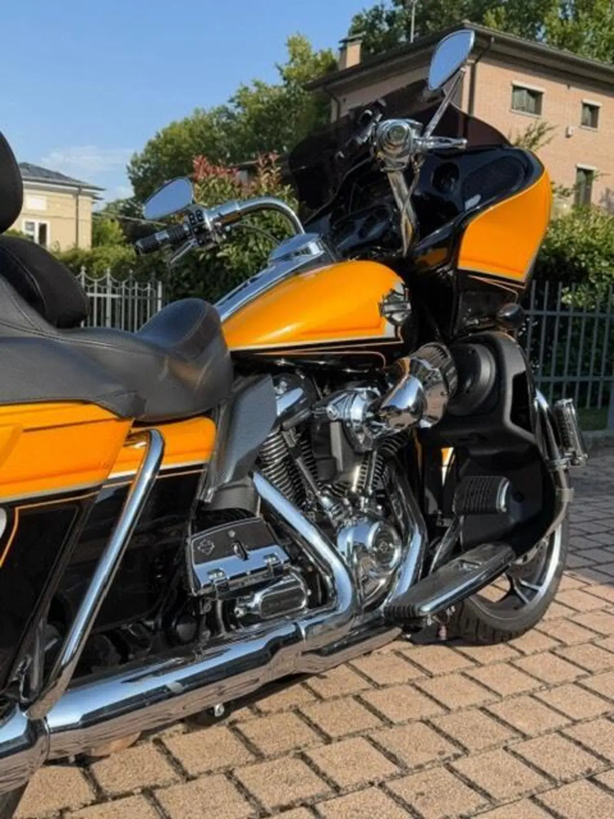 Harley-Davidson CVO Road Glide (2023) (5)