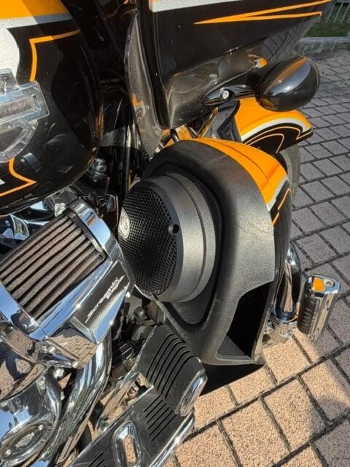 Harley-Davidson CVO Road Glide (2023) (8)