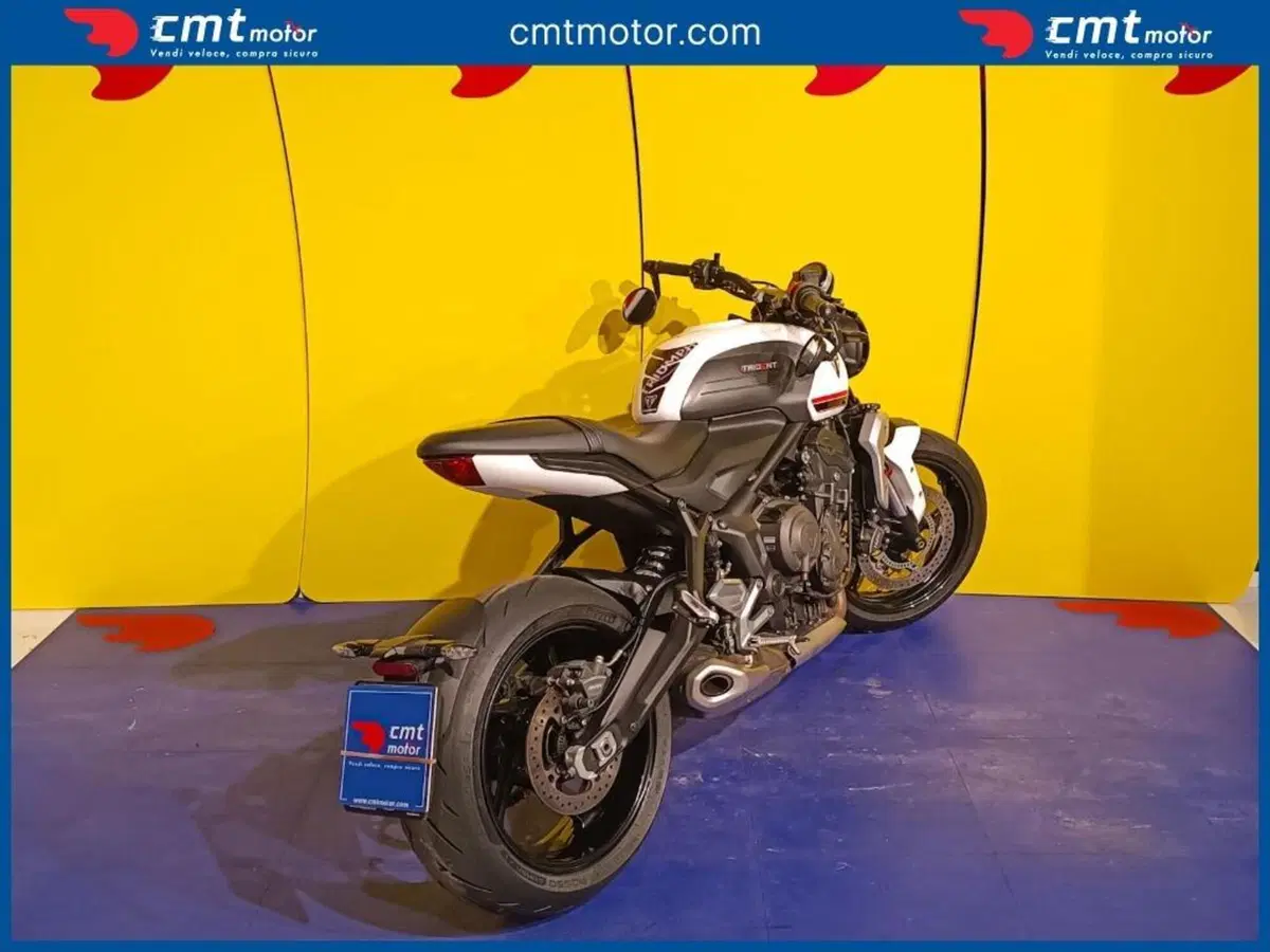 Triumph Trident 660 (2021 - 24) (2)