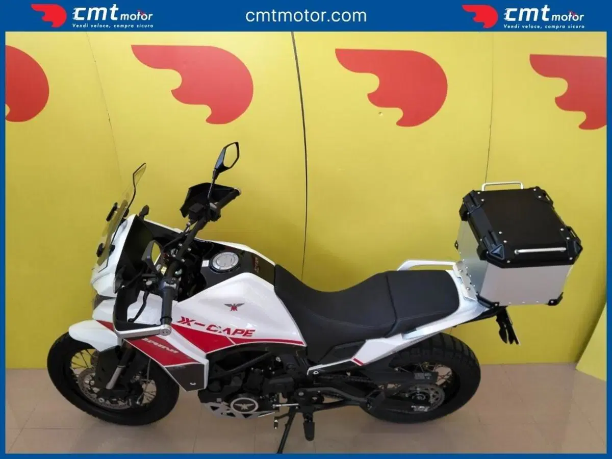 Moto Morini X-Cape 650 (2021 - 26) (14)