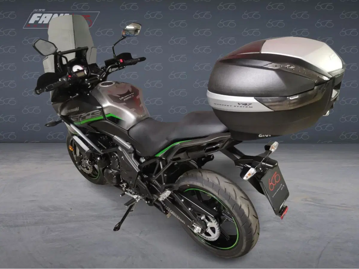 Kawasaki Versys 650 (2017 - 20) (4)