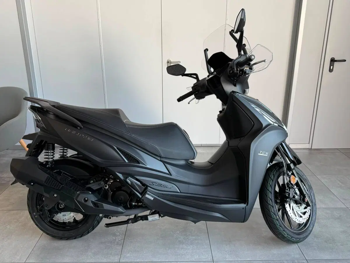 Kymco Agility 350i NN R16 (2023 - 26) (18)
