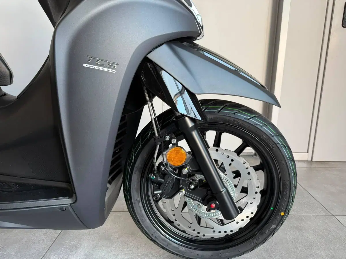 Kymco Agility 350i NN R16 (2023 - 26) (20)