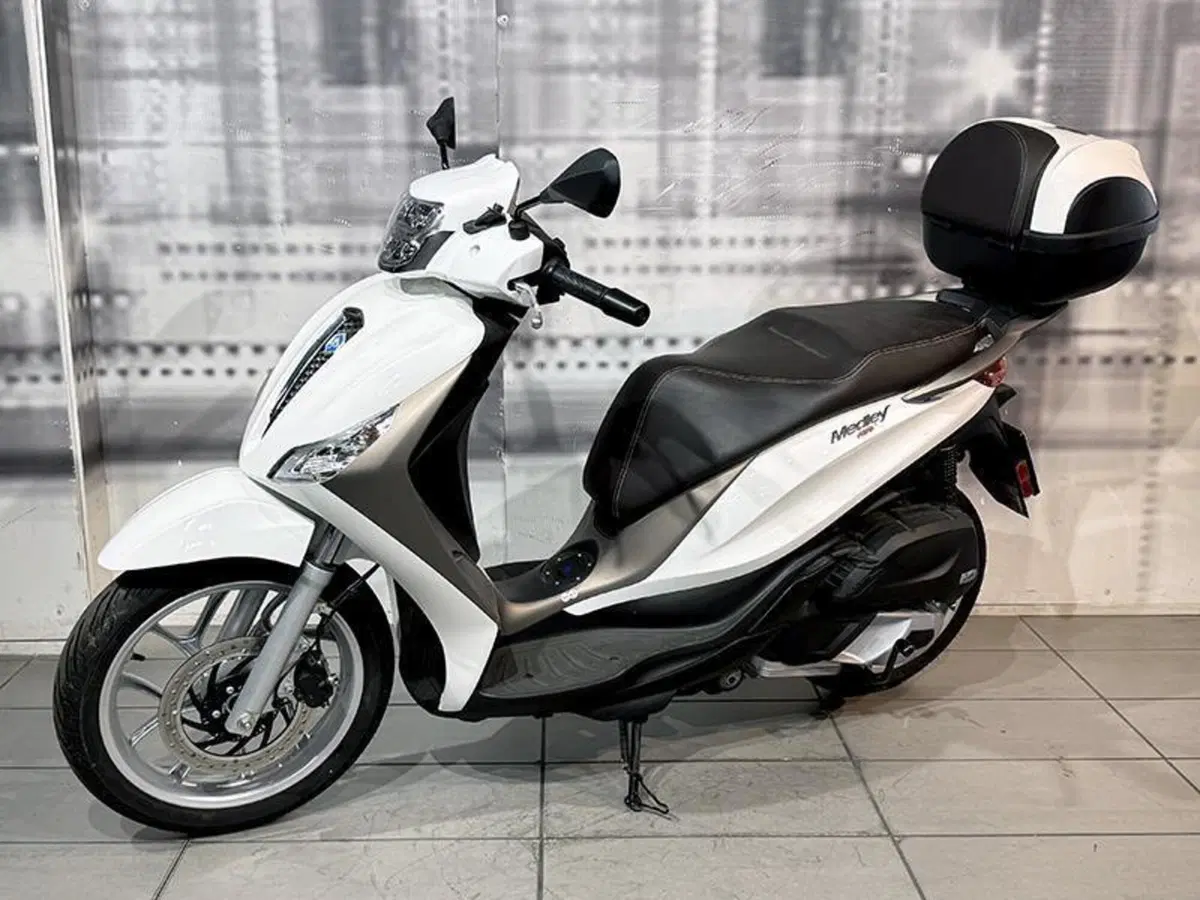 Piaggio Medley 150 ABS (2021 - 25) (7)