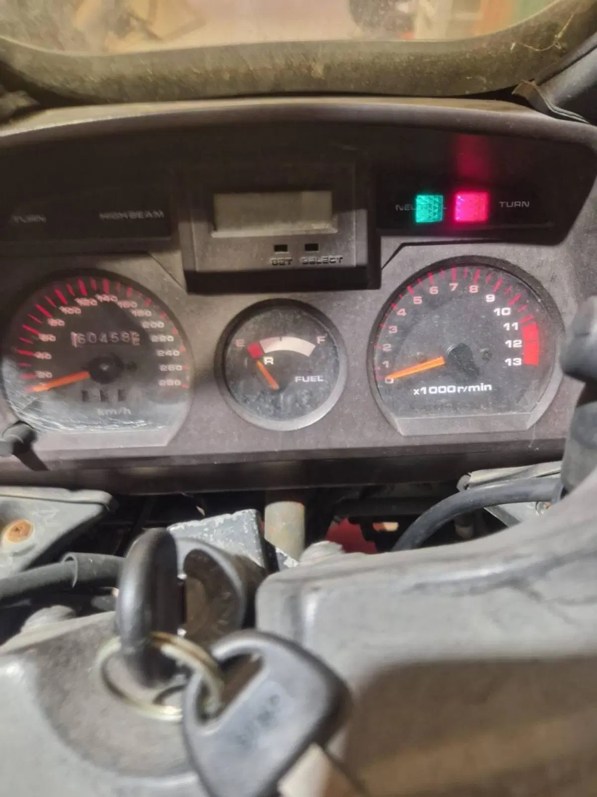 Suzuki GSX 1100 F (3)