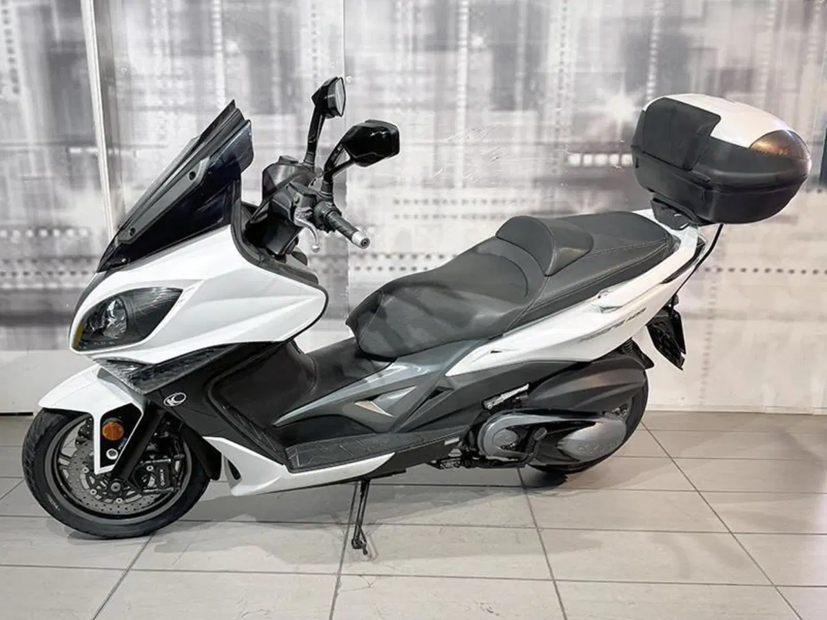 Kymco Xciting 400i ABS (2012 - 17) (7)