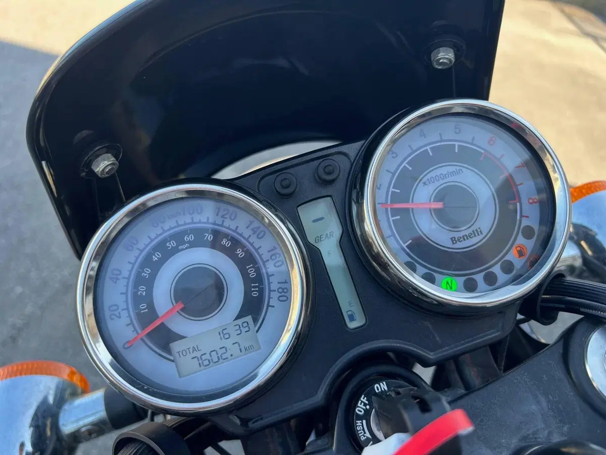 Benelli Imperiale 400 (2021 - 25) (6)